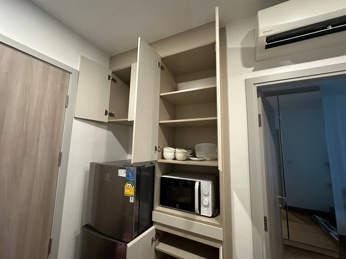 รูป Knightsbridge Prime Sathorn【𝐒𝐄𝐋𝐋 & 𝐑𝐄𝐍𝐓】🔥ห้องโทนหรูเรียบ เท่แบบโมเดิร์น ดูแพงทุกมุม🔥 ติดต่อไลน์ไอดี: @hacondo - รูปที่ 6/10