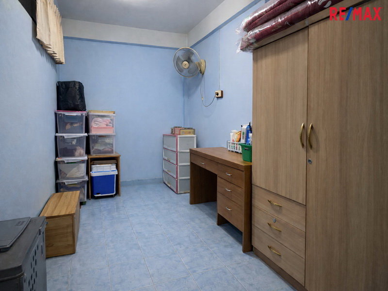 รูป ขายอาคารพาณิชย์ 3.5 ชั้น 3 คูหา พระราม 2 ซอยสะแกงาม 35/3 พื้นที่ใหญ่ เหมาะทำธุรกิจ - รูปที่ 27/34