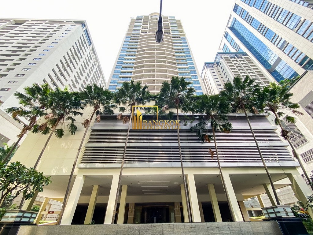 รูป The Rajdamri | Charming 2 Bed Duplex Condo Next to BTS - BR18685CD - รูปที่ 30/30