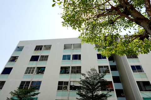 รูปภาพ ห้องปรับปรุงใหม่ เคหะออเงิน ตึก 22 ชั้น 4
