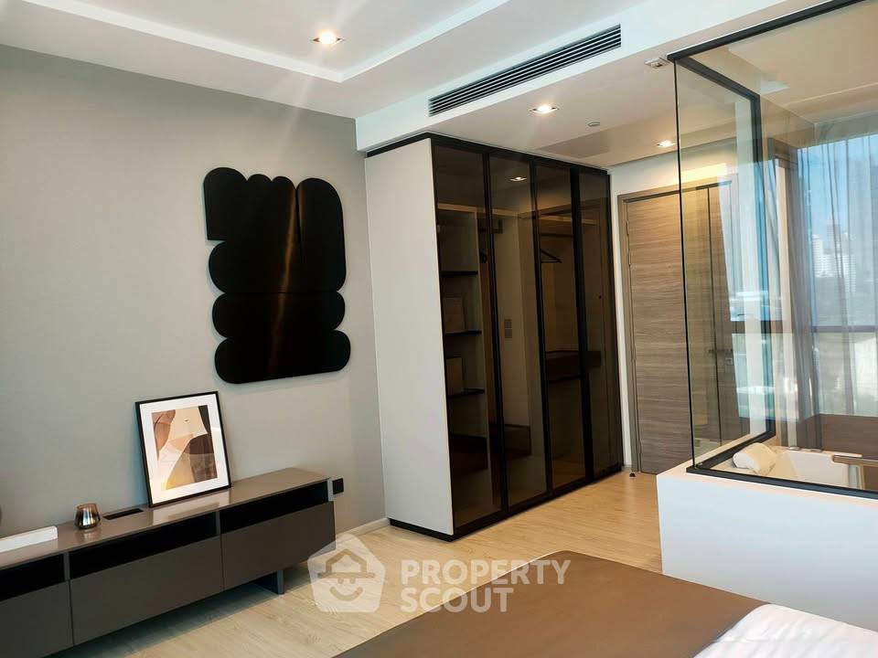 รูป คอนโด 2-ห้องนอน ที่ เดอะ รูม สุขุมวิท 38 ใกล้ BTS เอกมัย (ID 2746266) - รูปที่ 9/12