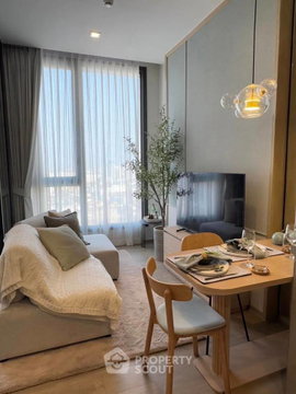 1-BR Condo at The Crest Park Residences near MRT Phahon Yothin (ID 2033155)