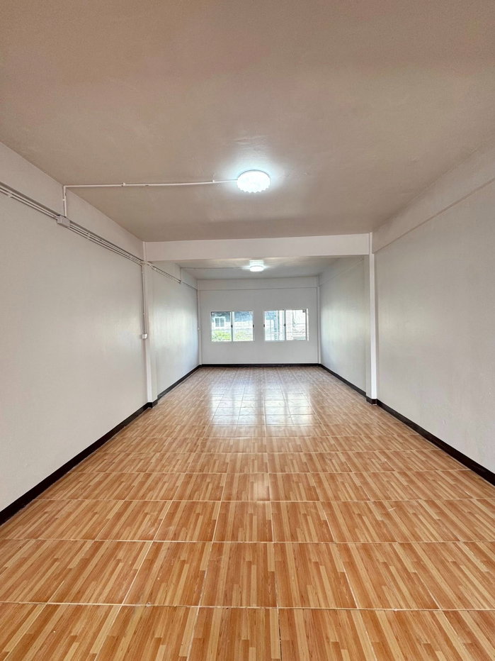 รูป WS6905 ✨ ให้เช่า ตึกแถวรีโนเวทใหม่ เหม่งจ๋าย 🏢 ทำเลค้าขายดี ใกล้ MRT เพียง 39,000/เดือน! - รูปที่ 6/11