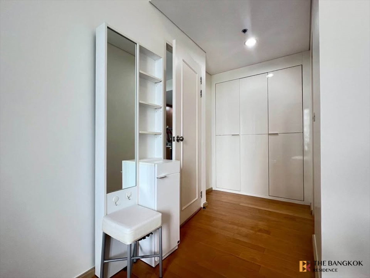 รูป  Condo for rent ⚡️ Villa Asoke ใกล้ MRT เพชรบุรี 1 นอน 48 sqm. 26k ห้องสวยมาก 💙  - รูปที่ 5/8