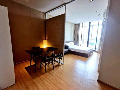 Condos for rent : For rent : Park 24 studio room area 29 sq.m. rental 20,000 / month