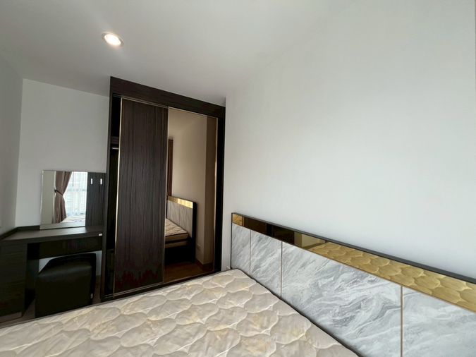 1-bed condo for rent, 35 sqm, Thana Astoria