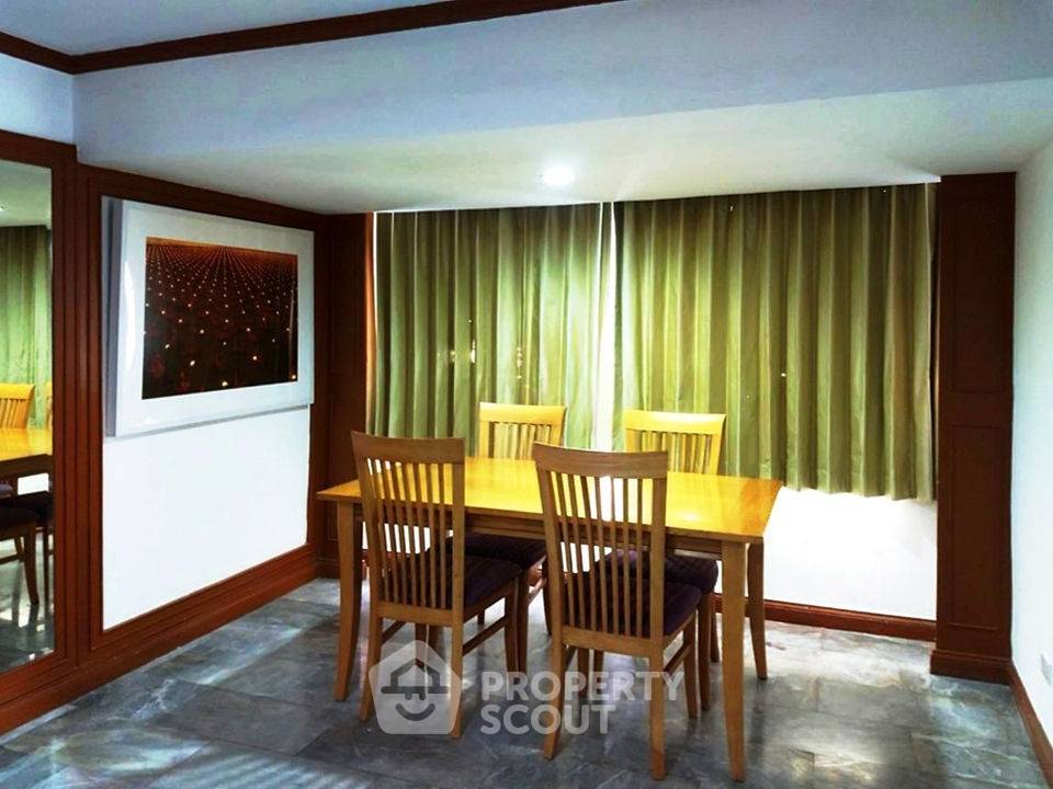 รูป คอนโด 2-ห้องนอน ที่ เดอะ วอเตอร์ฟอร์ด พาร์ค สุขุมวิท 53 คอนโดมิเนียม ใกล้ BTS ทองหล่อ (ID 2737251) - รูปที่ 2/5