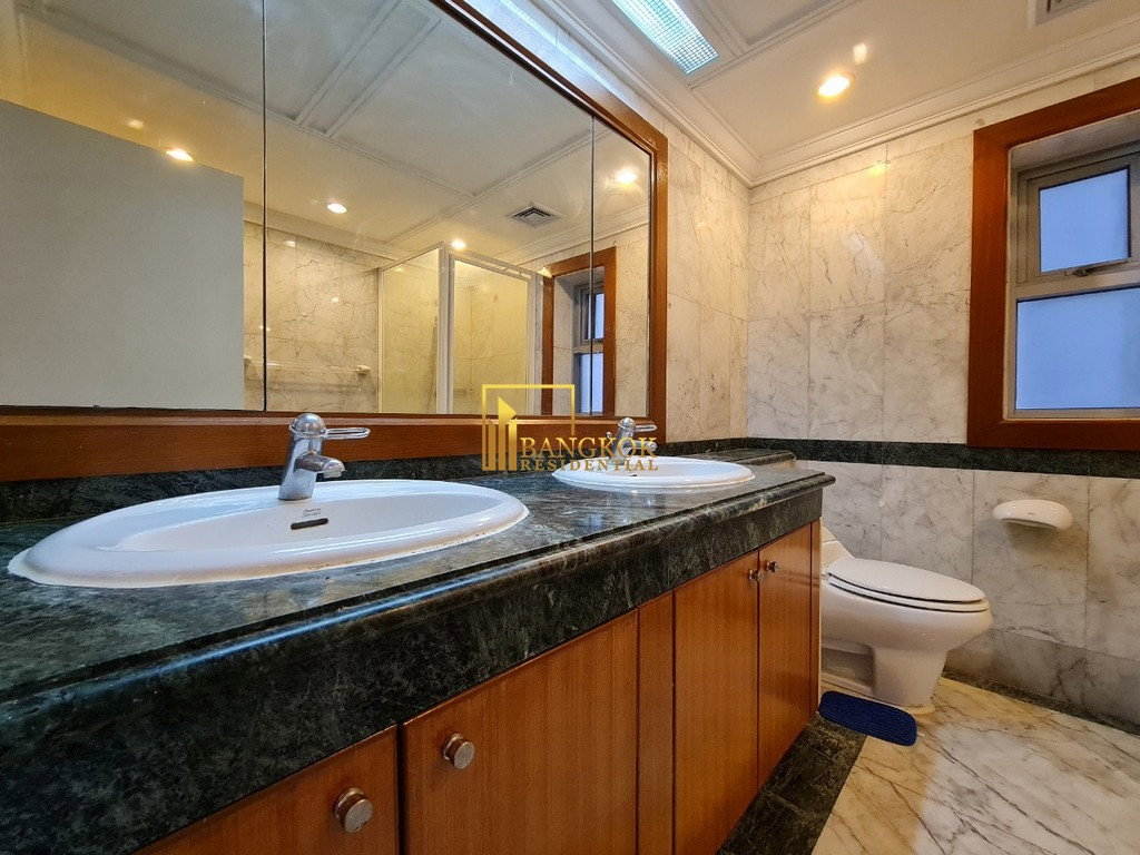 รูป All Seasons Mansion | Elegant 3 Bedroom Condo in Phloenchit - BR4167CD - รูปที่ 22/43