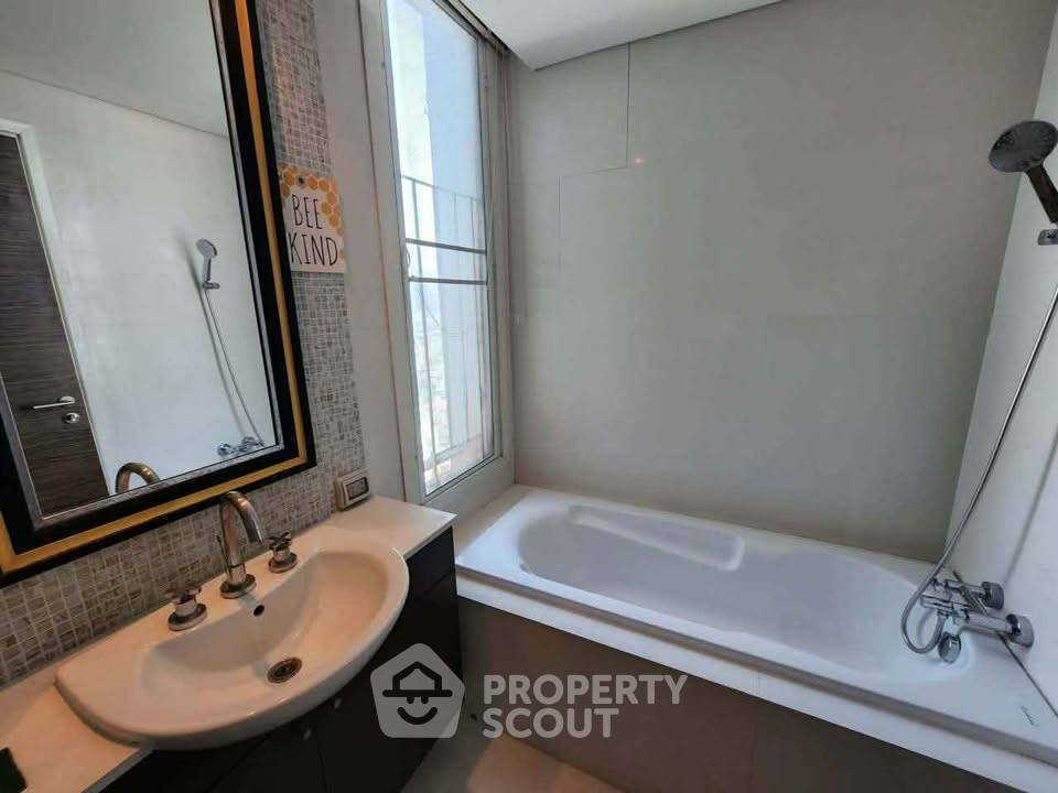 รูป คอนโด 2-ห้องนอน ที่ วอเตอร์มาร์ค เจ้าพระยาริเวอร์ ใกล้ BTS กรุงธนบุรี (ID 2738273) - รูปที่ 7/11