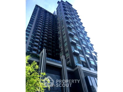 Condos for sale : 2-BR Condo At The Crest Sukhumvit 34 | High-Floor + 200m to BTS Thong Lor (ID 2733889)