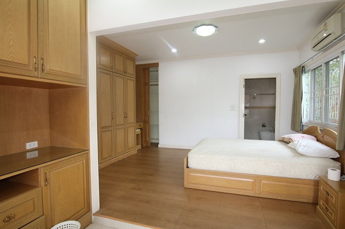 รูป ขาย  บ้านเดี่ยว 3 ชั้น 5 ห้องนอน ที่ ซอยสุขุมวิท 60/1, เดินเพียง 7 นาทีจากสถานี BTS บางจาก - รูปที่ 7/12