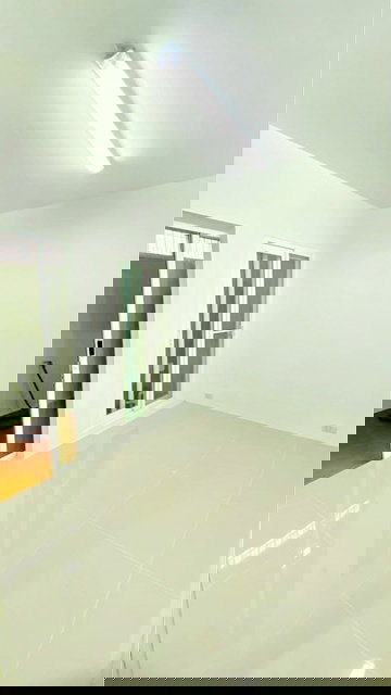 รูป เหมาะกับอยู่อาศัย และทำธุรกิจโฮมออฟฟิศ 4 นอน 5 น้ำ 25 ตร.วา.300 ตร.ม. รร.นานาชาติบางกอกพัฒนา 1.2 กม. MRT ศรีลาซาล 530ม. ลาซาล - รูปที่ 8/8