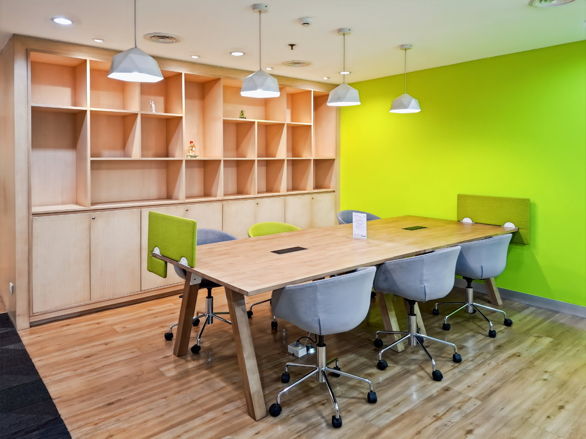 picture Fully serviced private office space for you and your team in Regus Interchange 21 - 3/5