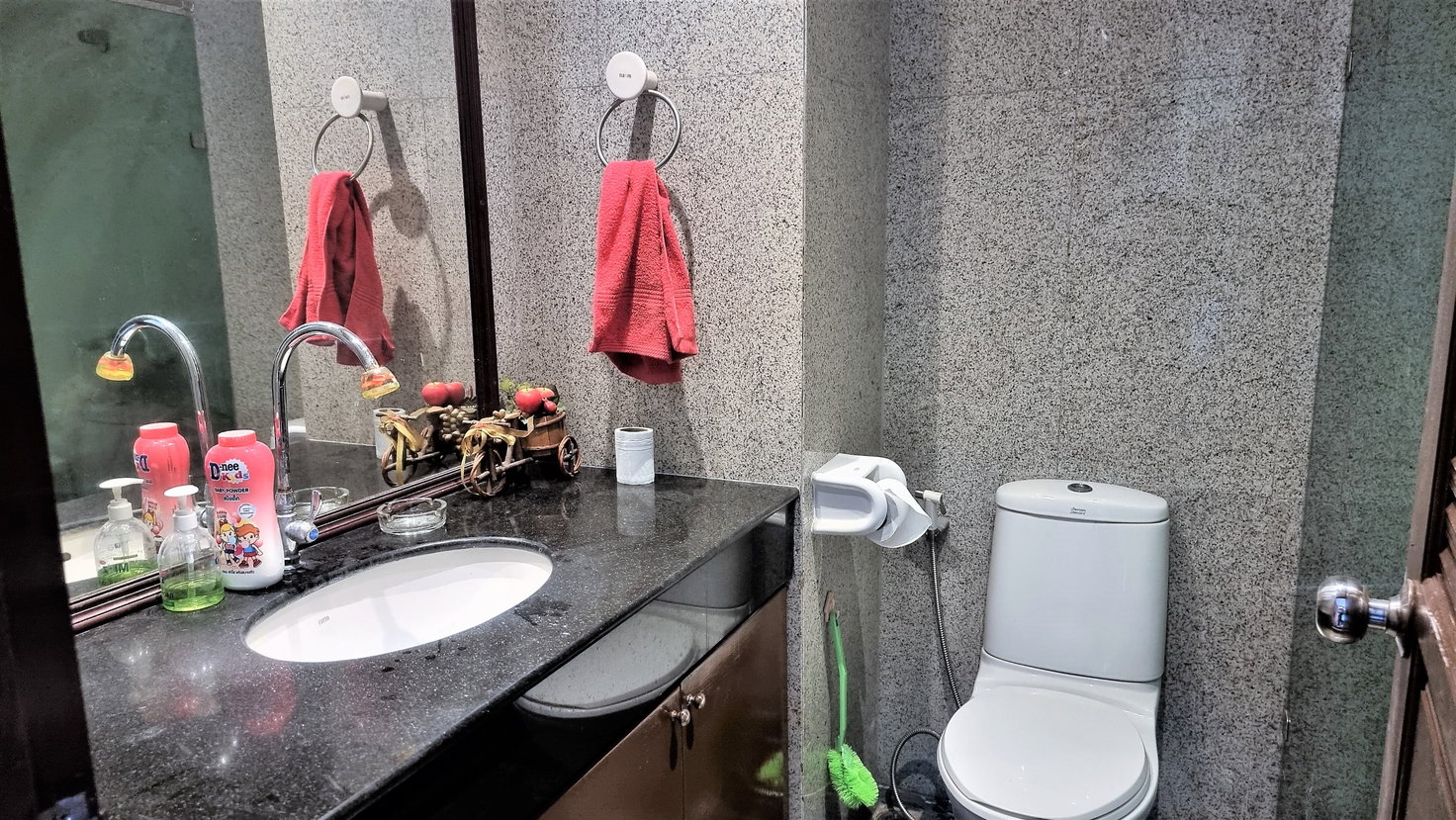 รูป 3 Bed Condo for Rent at Royal Hill Resort in Thappraya Pattaya - รูปที่ 19/20