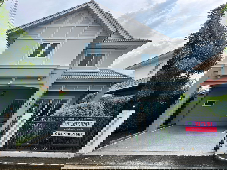 รูป ขายบ้านเดี่ยว 2 ชั้น 55.1 ตรวา. เพอร์เฟค เพลส สุขุมวิท 77 - สุวรรณภูมิ 🏠ราคาลดเหลือ 5.49 ล้านบาท ☎️สนใจสอบโทร 064-990-9462 ไก่ - รูปที่ 1/9