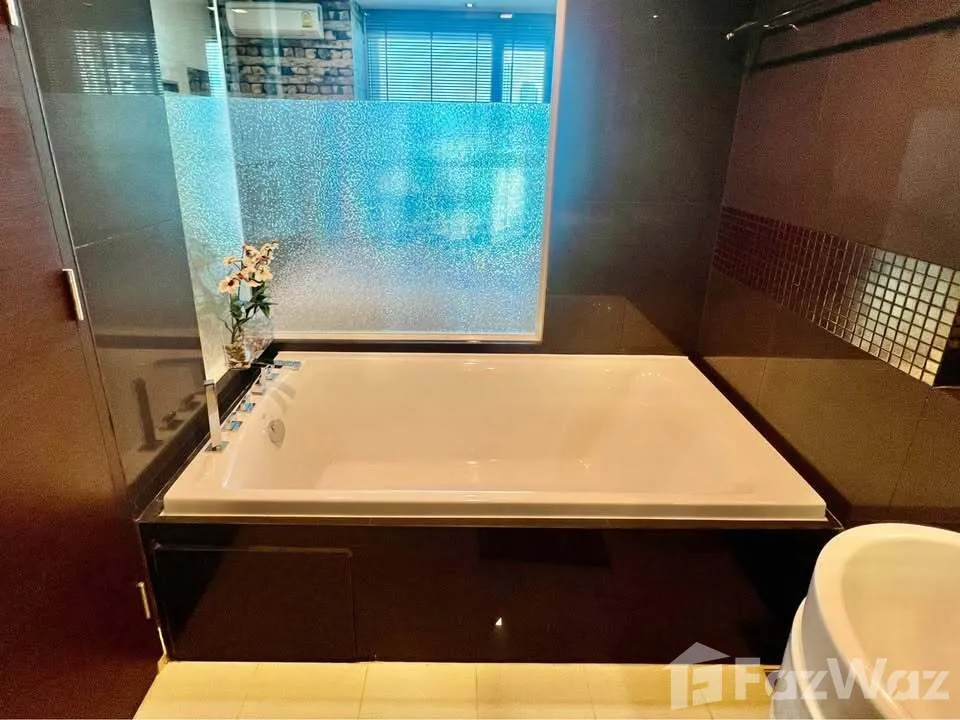 รูป ขาย คอนโด 1 ห้องนอน ในโครงการ ริทึ่ม สาทร 6117187 - รูปที่ 9/9