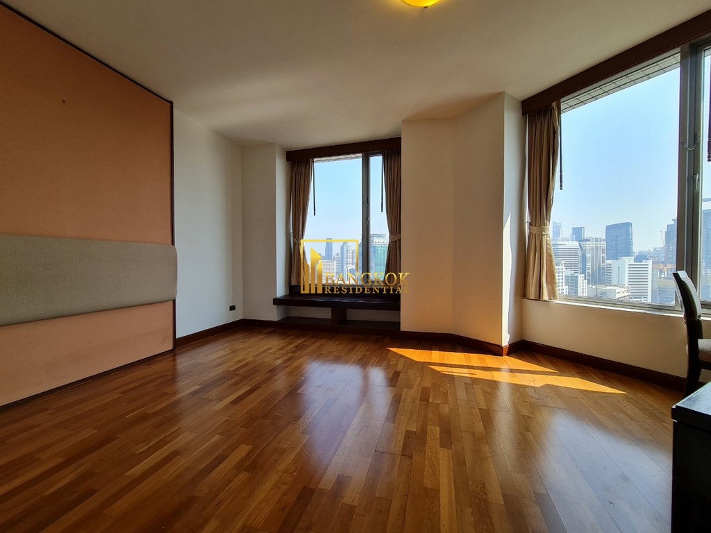 รูป All Seasons Mansion | Elegant 3 Bedroom Condo in Phloenchit - BR4167CD - รูปที่ 19/43