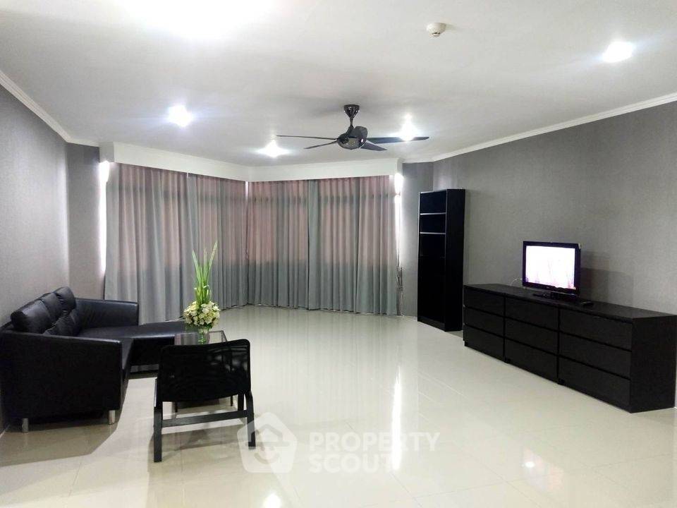 รูป คอนโด 3-ห้องนอน ที่ เดอะ วอเตอร์ฟอร์ด พาร์ค สุขุมวิท 53 คอนโดมิเนียม ใกล้ BTS ทองหล่อ (ID 2744716) - รูปที่ 1/21