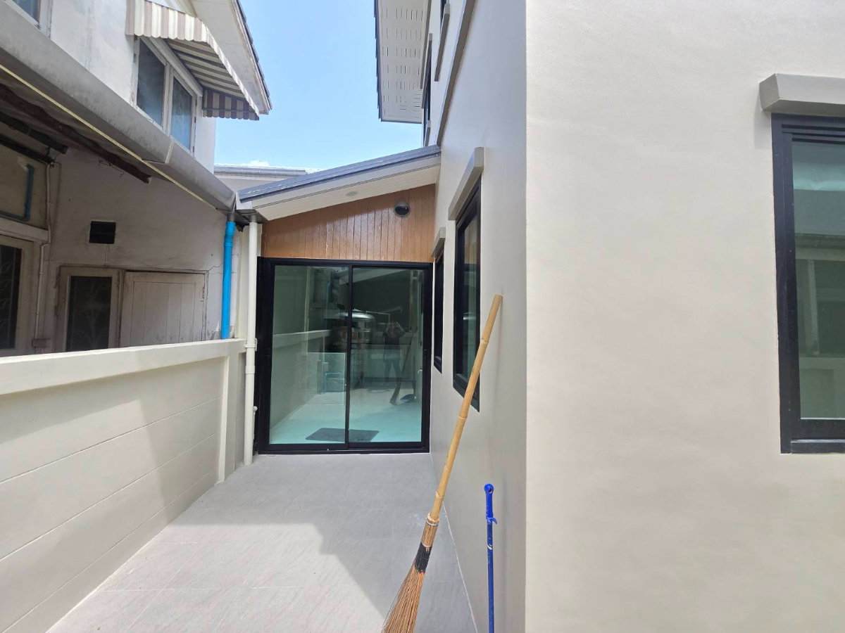 รูป บ้านแฝด2ชั้น รีโนเวทใหม่ ทำเลดีต้นโครงการ แต่งพร้อมอยู่ หมู่บ้านฟ้าปิยรมย์ เฟส6 พฤกษ์วนา ลำลูกกาคลอง6 บึงคำพร้อย ปทุมธานี แถมเฟอร์,แอร์ - รูปที่ 19/49