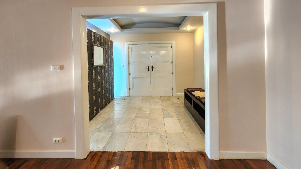 รูป คอนโดให้เช่า : เพรสซิเด้นท์ พาร์ค สุขุมวิท 24(บีทีเอส พร้อมพงษ์)MK-02 line @livingbkk - รูปที่ 8/16