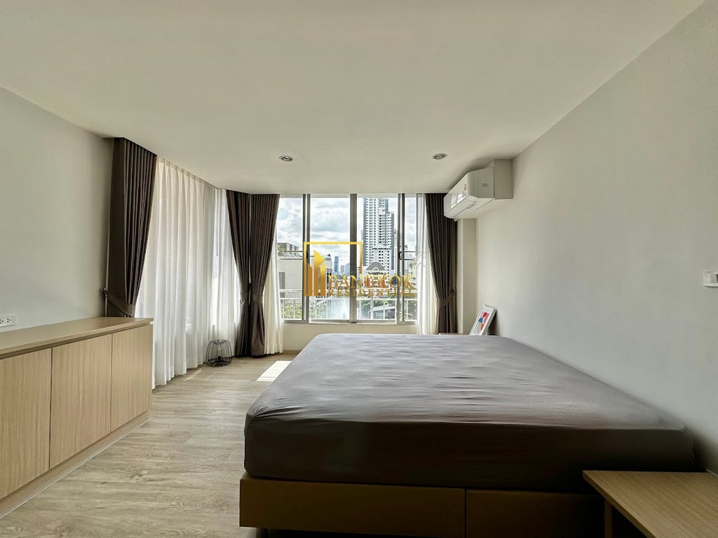 รูป Modern 3 Bedroom Apartment in Phrom Phong Area - BR21080AP - รูปที่ 12/35