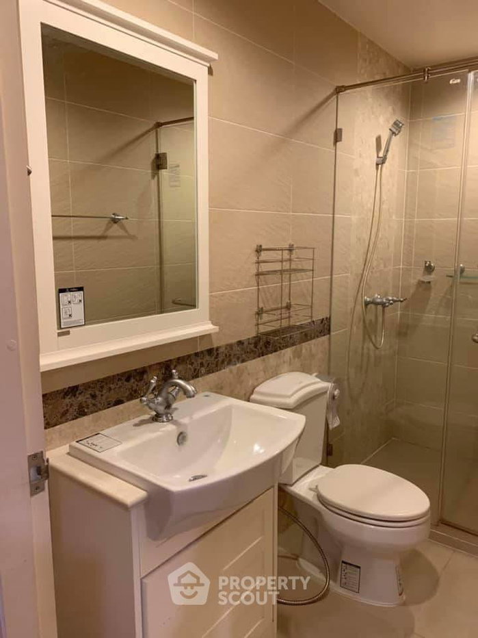 picture 1-BR Condo at The Crest Phahonyothin 11 near BTS Ari (ID 392916) - 4/16