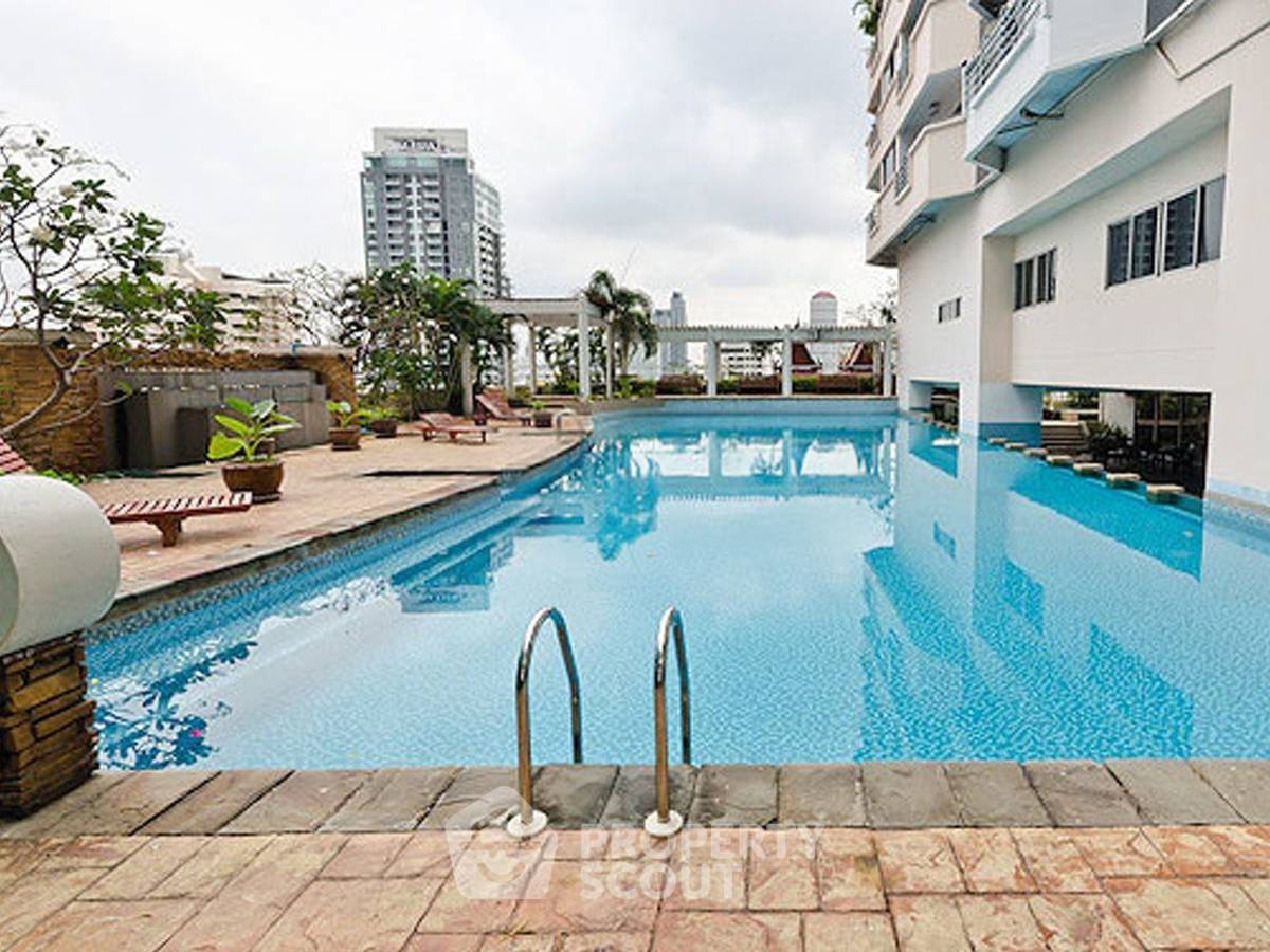 รูป คอนโด 3-ห้องนอน ที่ เดอะวอเตอร์ฟอร์ด ไดมอน ทาวเวอร์ สุขุมวิท ใกล้ BTS พร้อมพงษ์ (ID 2741673) - รูปที่ 3/4