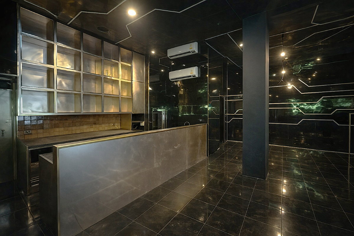 รูป อาคารพาณิชย์ ใจกลางสีลม เหมาะทำธุรกิจ ร้านอาหาร ผับ บาร์ สปา คาราโอเกะ ** NO CO-AGENT ** - รูปที่ 2/7