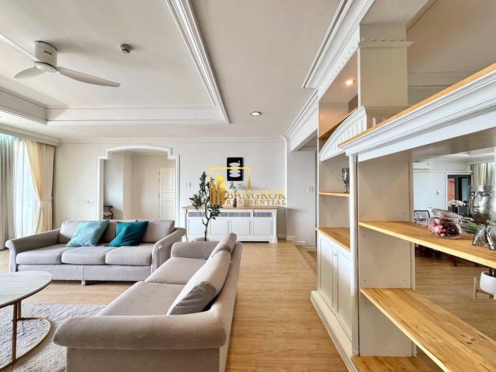 รูป Renovated 3 Bed Apartment in Phrom Phong Area - BR21169CD - รูปที่ 4/41