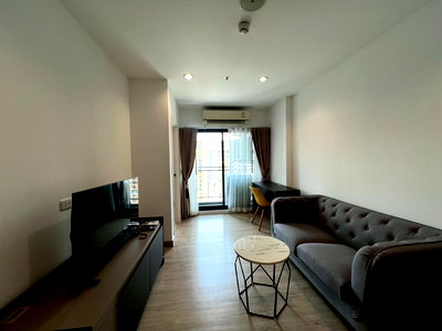 Condos for rent Makro Charan Sanit Wong : For rent: Thana Astoria Pinklao, near MRT Bang Yi Khan. Fully furnished, ready to move in. New room.