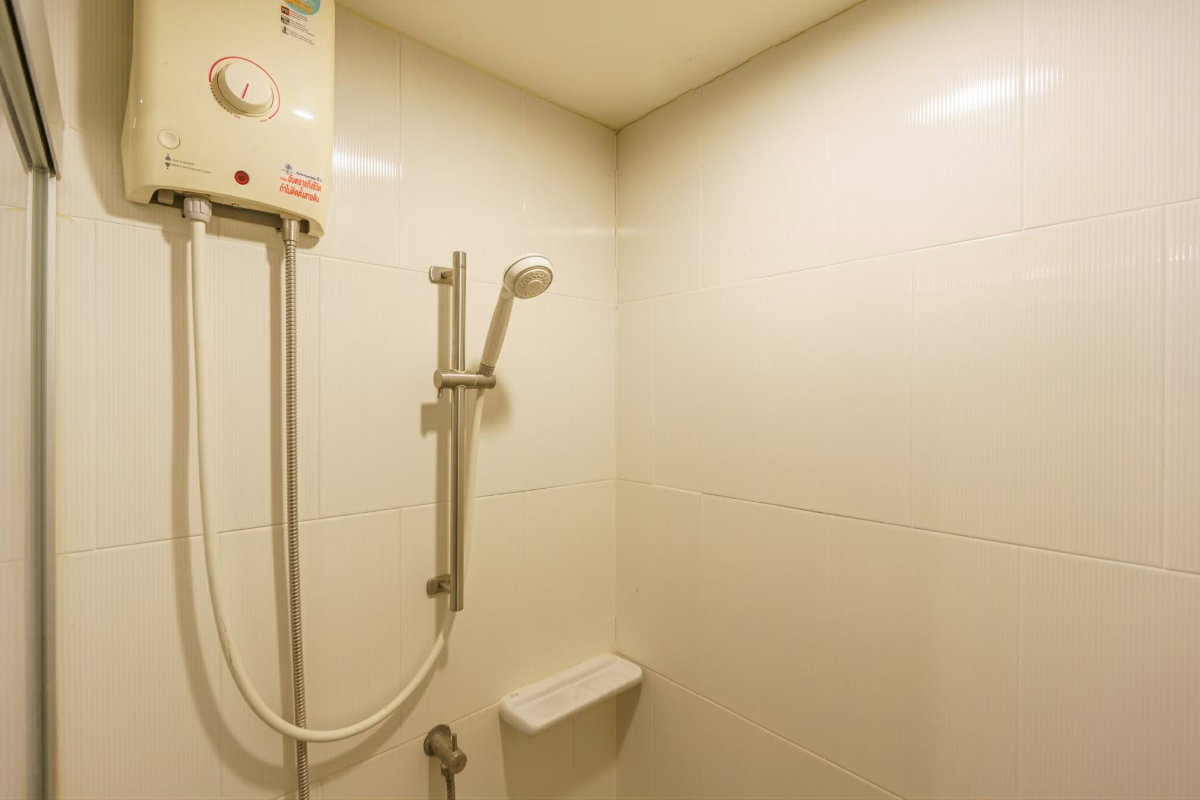 picture ðĨ Urgent! U Delight Rattanathibet, Nonthaburi 10,000B âSpacious Unit with MRT View - 11/13