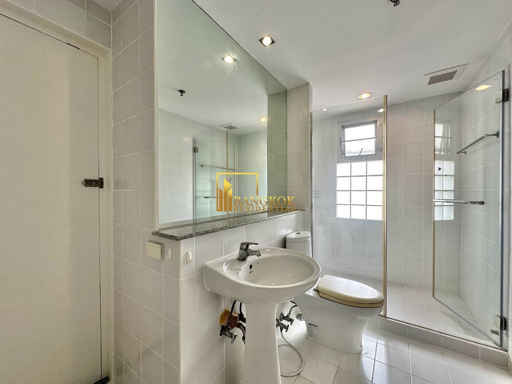 รูป Nondzee Condominium | Spacious 3 Bed Duplex Condo in Sathorn - BR14605CD - รูปที่ 28/46