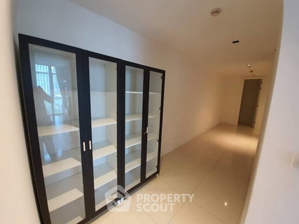 รูปภาพ 4-BR Condo at Villa Asoke near MRT Phetchaburi (ID 2746390)