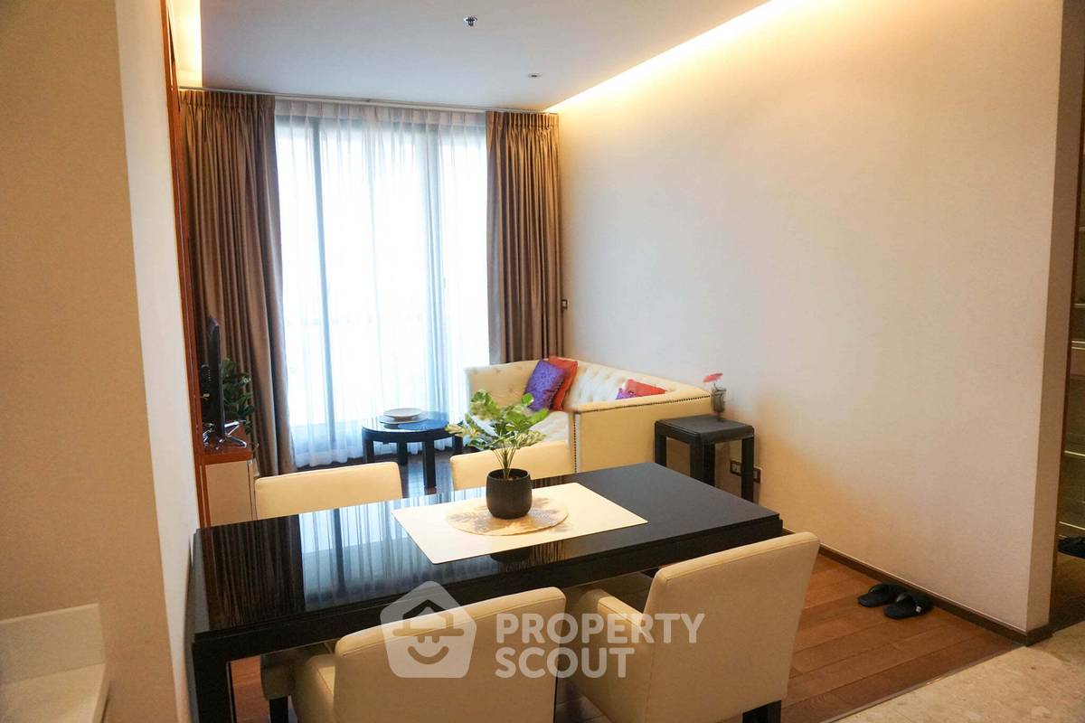 รูป คอนโด 2-ห้องนอน ที่ ดิ แอดเดรส สุขุมวิท 28 ใกล้ BTS พร้อมพงษ์ (ID 2740102) - รูปที่ 3/9