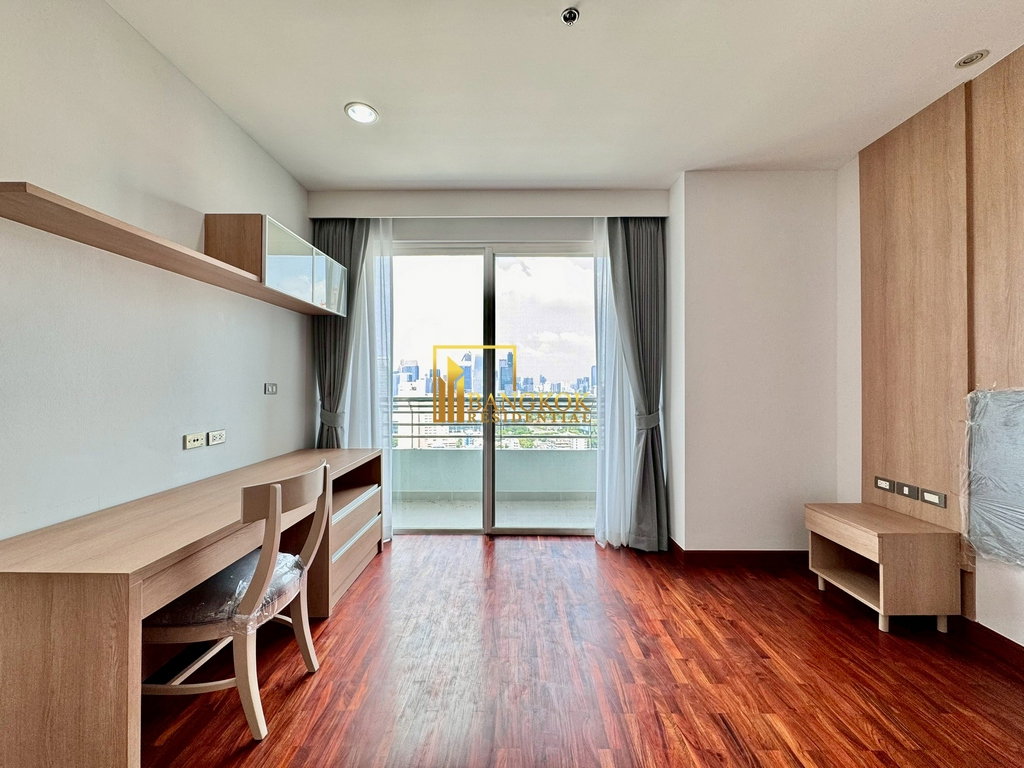 รูป Bright & Airy 4 Bedroom Luxury Apartment in Phrom Phong - BR21229AP - รูปที่ 15/55