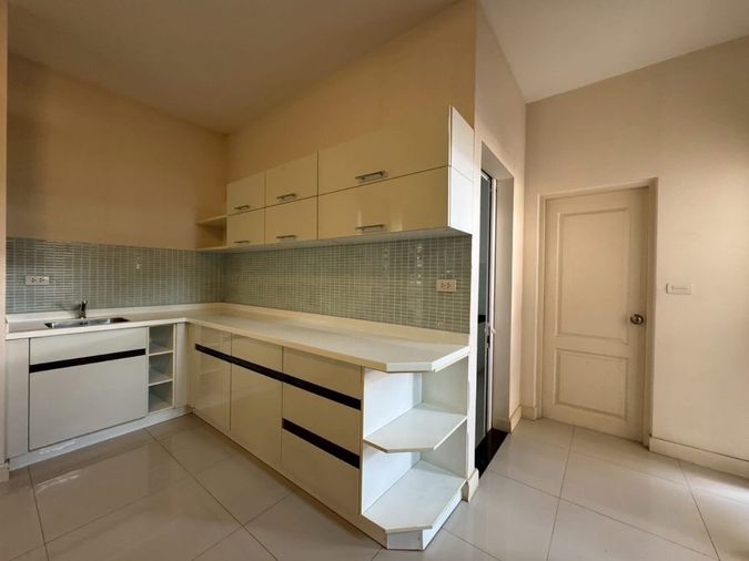 3-bed house for rent, 219.6 sqm, 60.2 sq wah, Bangkok Boulevard Ratchada - Ramintra 2