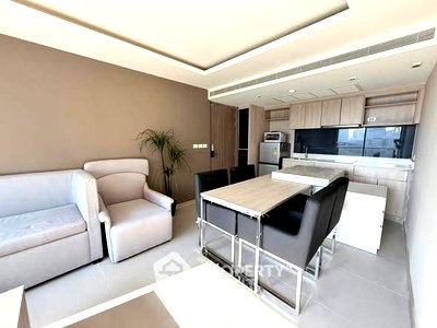 คอนโดให้เช่า : คอนโด 2-ห้องนอน ที่ เออร์บิเทีย ทองหล่อ ใกล้ BTS ทองหล่อ (ID 2738648)