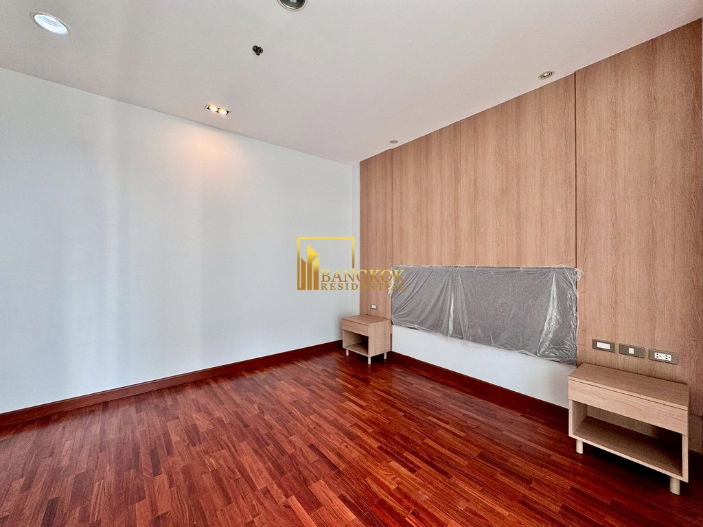 รูป Bright & Airy 4 Bedroom Luxury Apartment in Phrom Phong - BR21229AP - รูปที่ 30/55