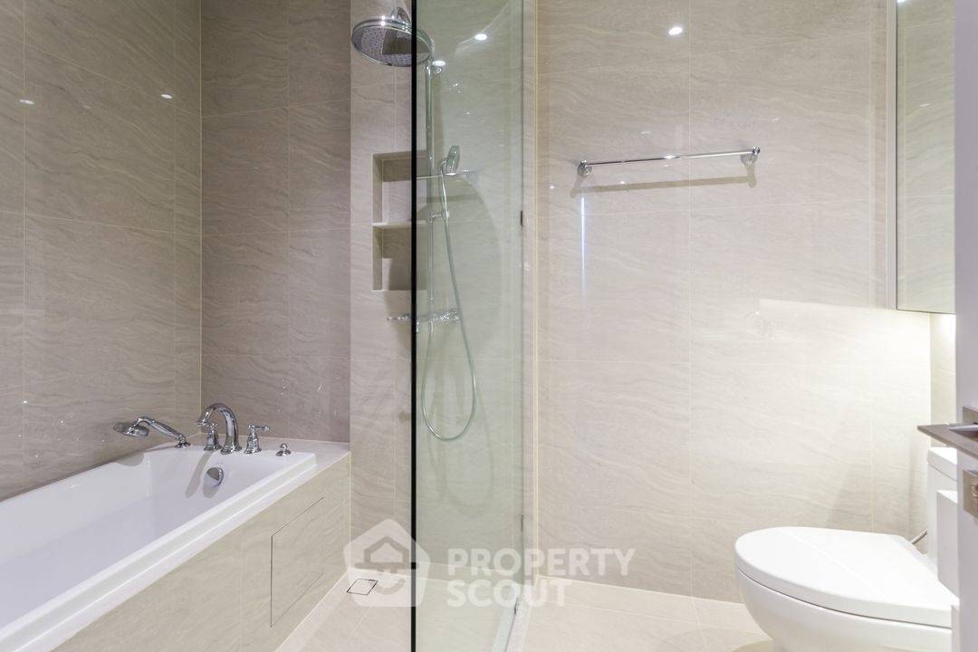 picture 15th-Floor 1-BR For Sale At Muniq Langsuan Near BTS Ratchadamri (ID 2743874) - 8/8