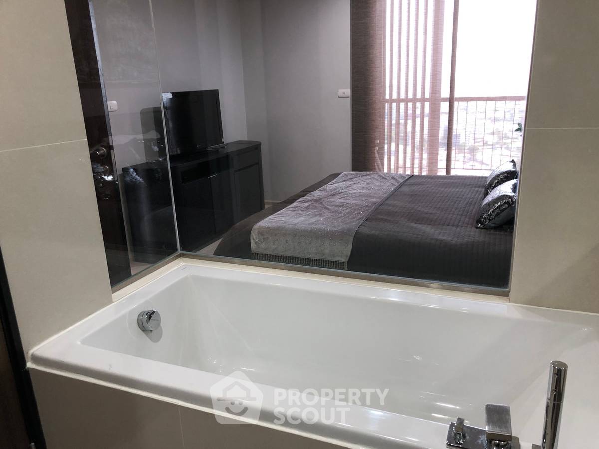 รูป คอนโด 1-ห้องนอน ที่ ริทึ่ม สุขุมวิท 44/1 ใกล้ BTS พระโขนง (ID 2723563) - รูปที่ 3/7