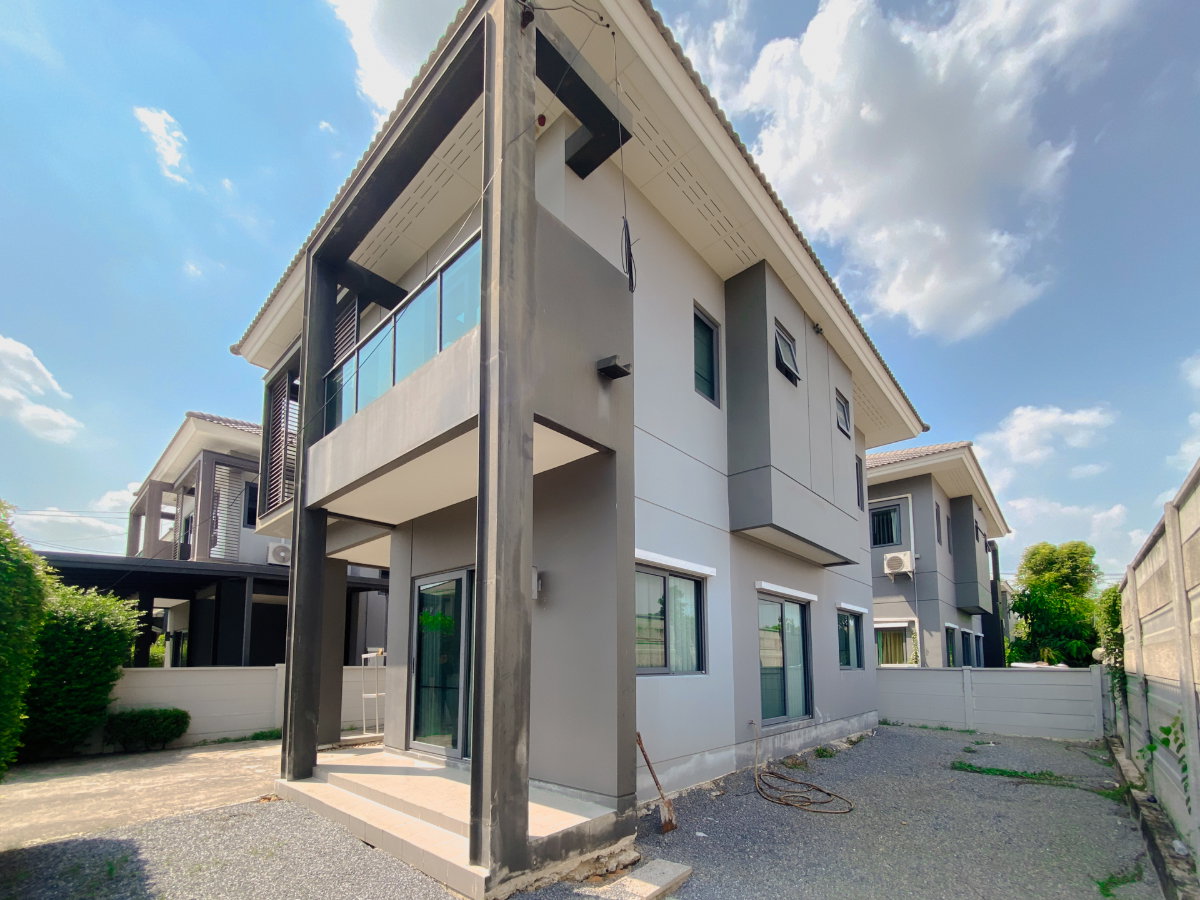 รูป 🏡 ขายบ้านเดี่ยวหลังมุม! ราคาดี 5.6 ลบ. ใกล้โรบินสันราชพฤกษ์ 📍 Centro ราชพฤกษ์-แจ้งวัฒนะ - รูปที่ 32/38