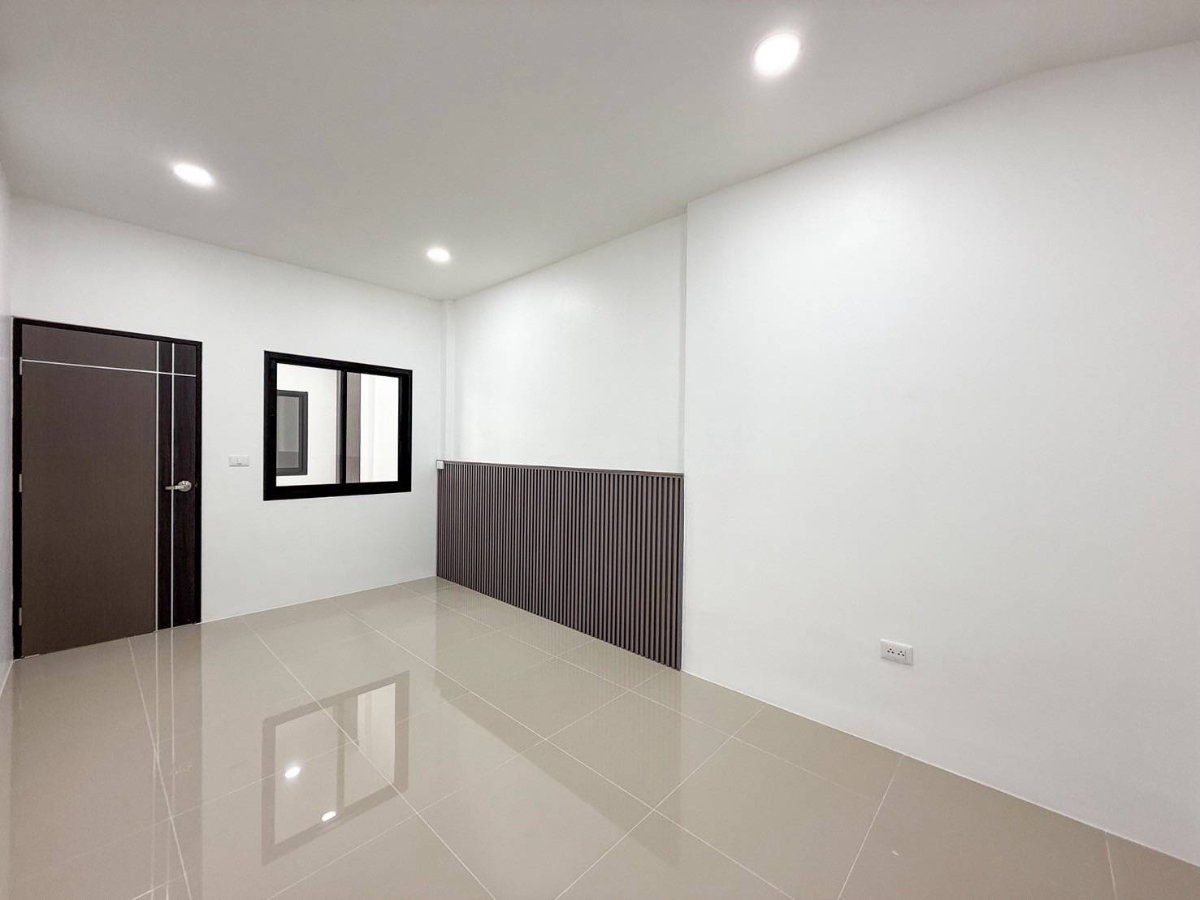 รูป 🏡 บ้านหลังมุม ฉลอง วงศ์สิริ นาบอน รีโนเวทใหม่ พร้อมอยู่ ✨ - รูปที่ 16/20