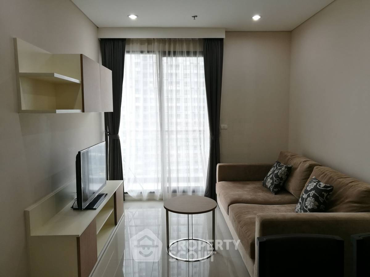 picture 1-BR Condo At Villa Asoke, 10th Floor, 48 Sqm, 200m to MRT Phetchaburi (ID 2743857) - 4/11