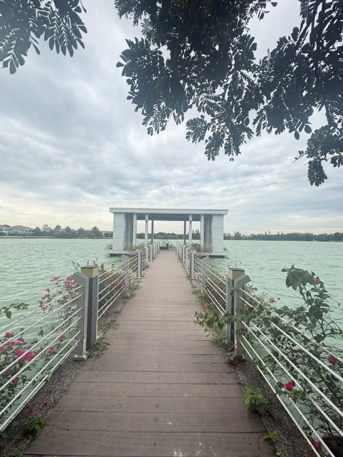 รูป ให้เช่าบ้านเดี่ยว 2 ชั้น หมู่บ้านเพอร์เฟคเพลสรังสิต 58 ตรว. บิวท์อินทั้งหลัง บ้านสวยบรรยากาศรีสอร์ท ส่วนกลางทะเลสาบ 100 ไร่ ติดทางด่วนบางพูน - รูปที่ 15/18