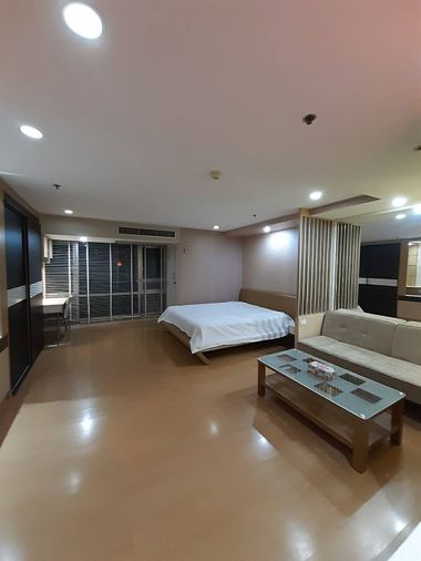 OMG2549  [ เทรนดี้ คอนโด ]  สตูดิโอ แต่งสวย เช่าถูก  20 มี.ค. 69