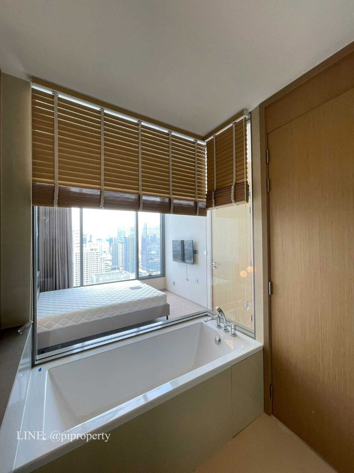 รูป ให้เช่าห้องชุด 1 ห้องนอน ตกแต่งครบครัน ที่ Esse Asoke ชั้นสูง หันหน้าไปทางทิศเหนือ อากาศเย็นสบาย ทำเลดีเยี่ยมในย่านอโศก ใกล้รถไฟฟ้า BTS และ MRT - รูปที่ 12/31