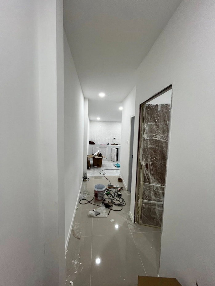 รูป 🏡 ทาวน์เฮ้าส์ชั้นเดียวโซนกะทู้ 2 ห้องนอน รีโนเวทใหม่ ใกล้ถนนใหญ่ เดินทางสะดวก✨ - รูปที่ 4/10