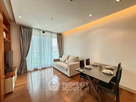 2-BR Condo at The Address Sukhumvit 28 near BTS Phrom Phong (ID 2738655)