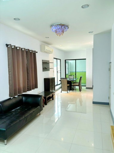 รูป สาทร ตลาดกัลปพฤกษ์ ให้เช่าทาวน์โฮม 3 ชั้น 3 นอน 3 น้ำ ใกล้เดอะมอลล์ บางแค 2.8 กม. 25 ตร.ว. 300 ตร.ม - รูปที่ 2/8