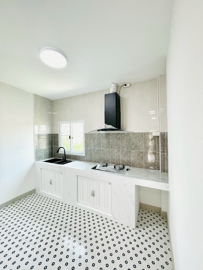 รูป บ้านแฝดชั้นเดียว รีโนเวทใหม่ หมู่บ้านวัฒนาร่มไทร ซอยสังฆสันติสุข26 แขวงกระทุ่มราย เขตหนองจอก แต่งพร้อมอยู่ ราคาถูกมากๆ - รูปที่ 11/16